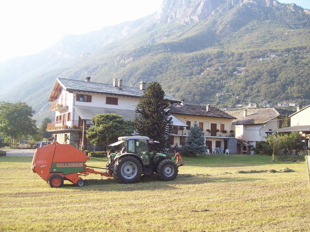 Agriturismo La Grange Pont-Saint-Martin Exterior foto