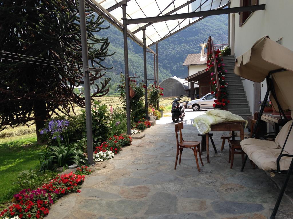 Agriturismo La Grange Pont-Saint-Martin Exterior foto